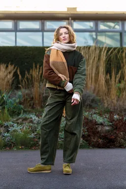 KOMODO KOMODO Damen vegan Hose Mit Weitem Bein Amelia In Khaki – Produktbild 1 von 1