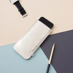 ELEKTROPULLI ELEKTROPULLI Handyhülle für dein iPhone 5, SE ohne Bumper/Case – Produktbild 1 von 1