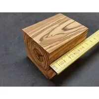 Olivenholz erleben Olivenholz erleben Kantel 9 x 9 x 6 cm aus Olivenholz – Produktbild 1 von 1