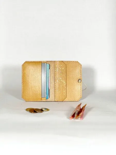 monday market monday market Lederportemonnaie Isaac*dots, Gold-nude, – Produktbild 3 von 4