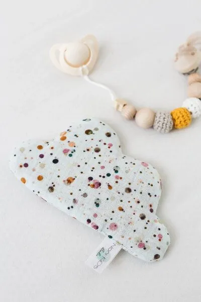 NoniKids Berlin Wärmekissen Bio Dinkel Wolke *Musselin* in verschiedenen Prints | NoniKids Berlin, Bunte klekse, – Produktbild 2 von 2