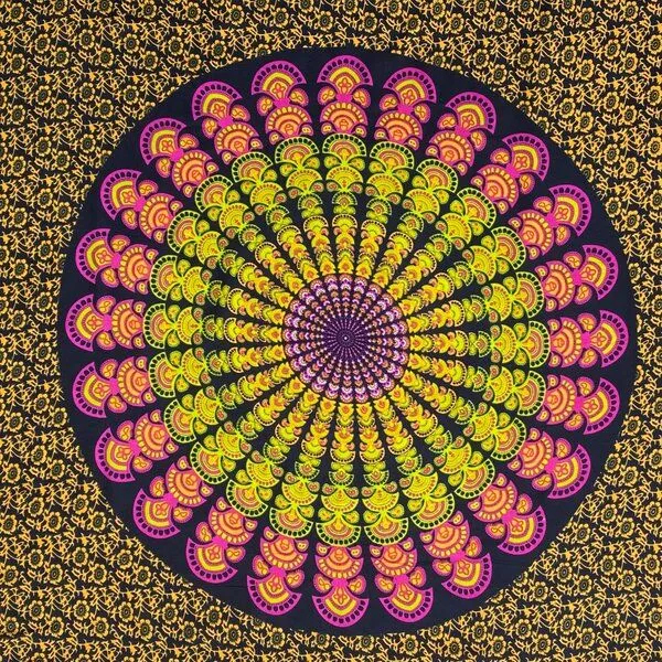 Der Lindwurm Der Lindwurm Sarong- Mandala, Gelb (buntes mandala), – Produktbild 2 von 3