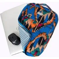 KIKOONI KIKOONI Laptoptasche "BUSY K", Blue ikat, – Produktbild 1 von 1