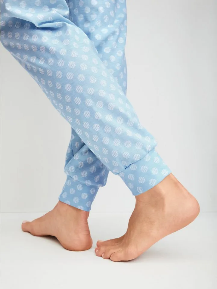 CALIDA CALIDA Schlafanzug Lovely Nights (2 tlg) Oberteil uni, Hose gestreift, Rundhalsausschnitt, weich, Langarm, Blau, – Produktbild 5 von 5