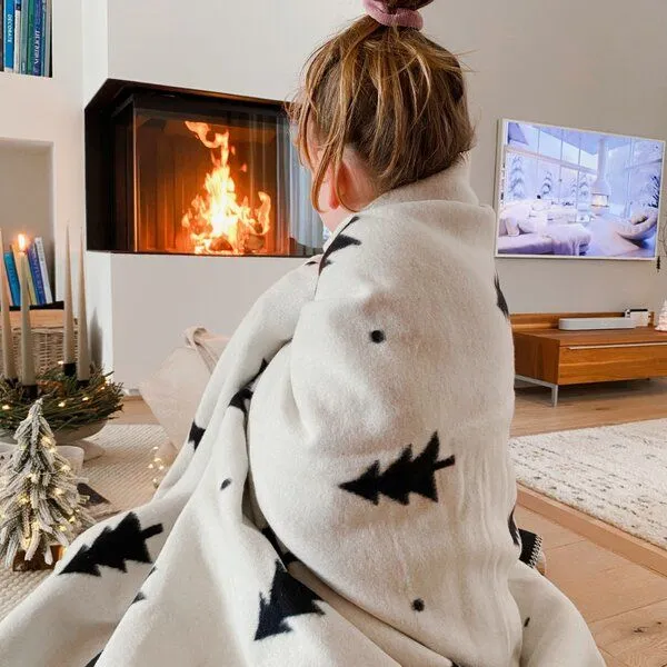 RIEMA Germany RIEMA Germany weiche Kuscheldecke mit Tannenbäumen - Bio-Baumwolle SMILLA – Produktbild 5 von 7