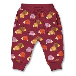 Sense Organics Sense Organics Babyhose mit Igel-Druck auf Weinrot, Modell NEVIN – Produktbild 1 von 1