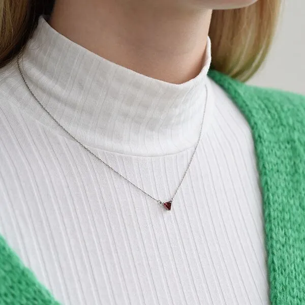 Eppi Eppi Minimalistische Kette mit Granat Modu, Rosa, – Produktbild 3 von 4