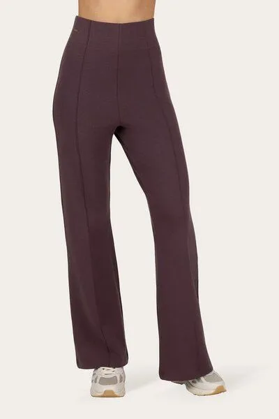 Urban Goddess Urban Goddess Cayha Flared Yogahose, Berry (lila), – Produktbild 1 von 4
