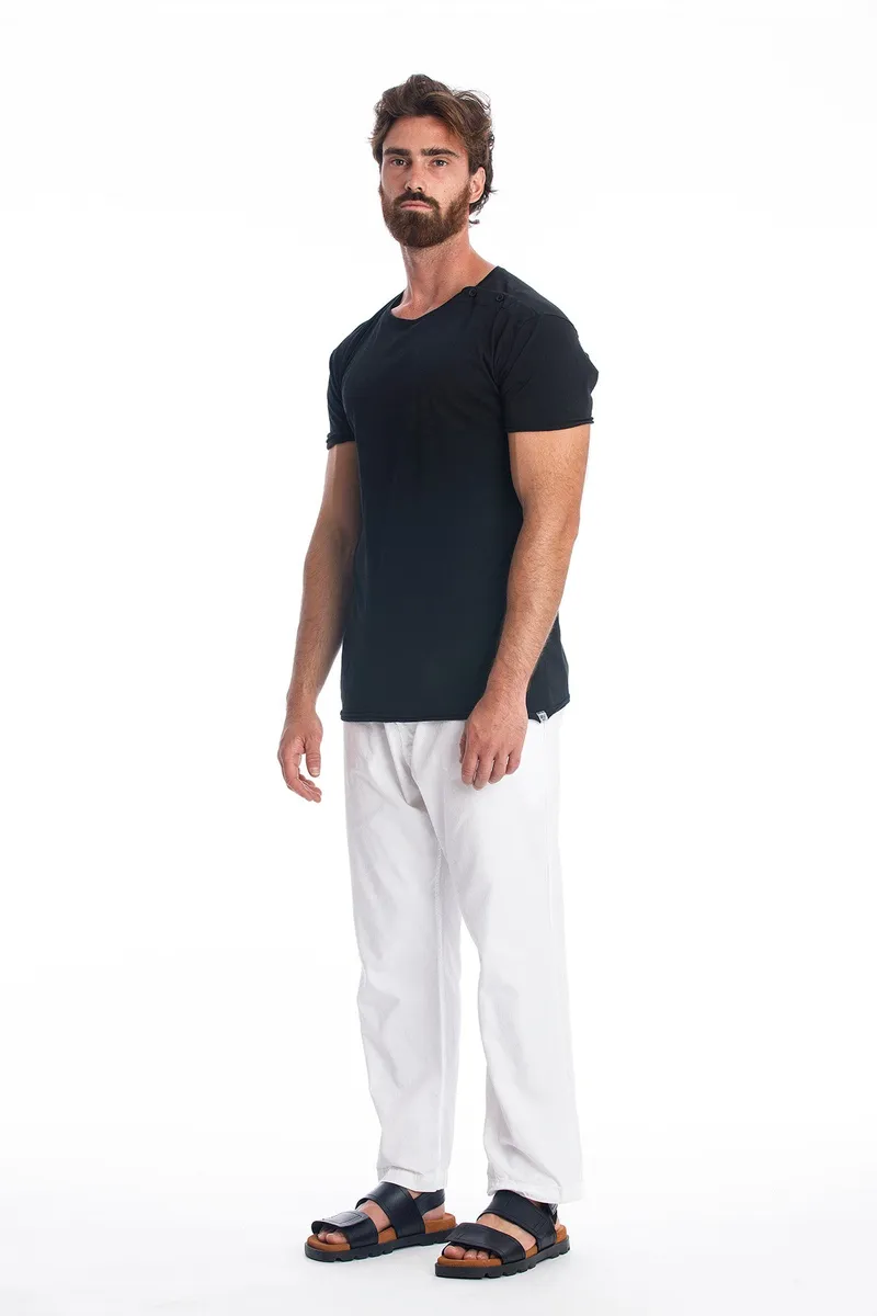 RAVENS VIEW IBIZA RAVENS VIEW IBIZA Herren vegan T-Shirt Egan Button Schwarz, Schwarz, – Produktbild 1 von 2
