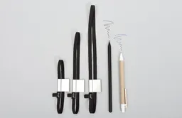 tyyp tyyp Stifthalter & Gummiband (Stiftschlaufe pen loop) - Schwarz – Produktbild 1 von 1