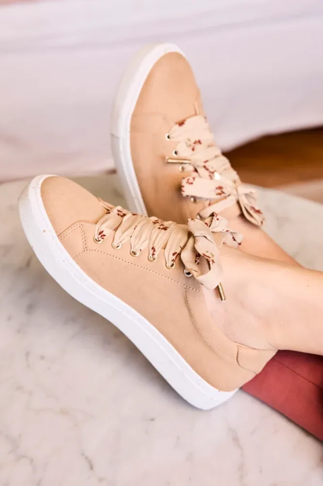 Minuit Sur Terre Minuit Sur Terre Damen vegan Sneaker Bellecombe Latte, Beige, – Produktbild 2 von 2