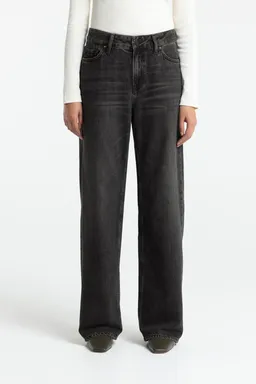 Kings Of Indigo Kings of Indigo Damen vegan Jeans Joan Denim Schwarz – Produktbild 1 von 1