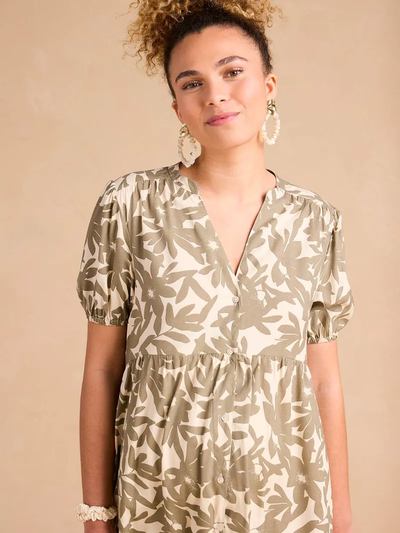 Envie De Fraise Kurzes Kleid für Schwangerschaft und Stillzeit mit Blätterprint ENVIE DE FRAISE, Khaki, – Produktbild 2 von 4