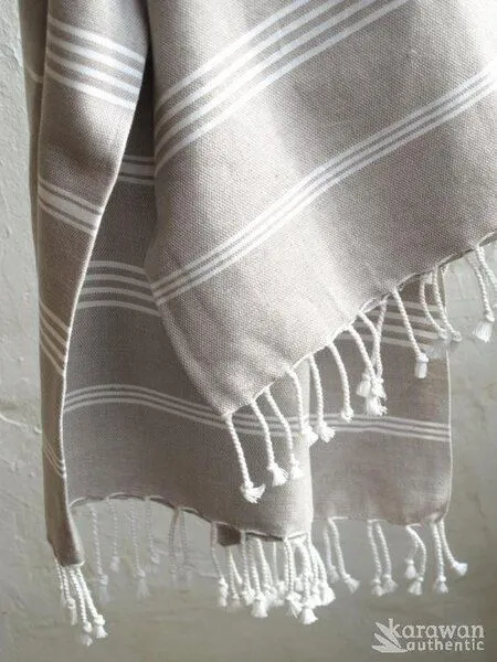 Karawan authentic Karawan authentic Fouta Hamamtuch aus reiner Bio-Baumwolle 200 × 100 cm (Stil HAMMAM), Taupe natural, – Produktbild 5 von 5