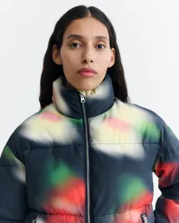 thinking mu Thinking MU Damen vegan Steppjacke Bloom Gemma Schwarz – Produktbild 1 von 1