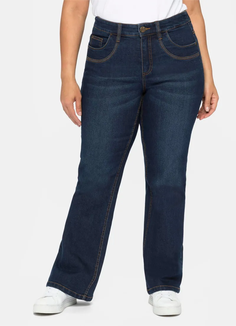 sheego Bootcut-Jeans dark blue denim, Dark blue denim, – Produktbild 1 von 3