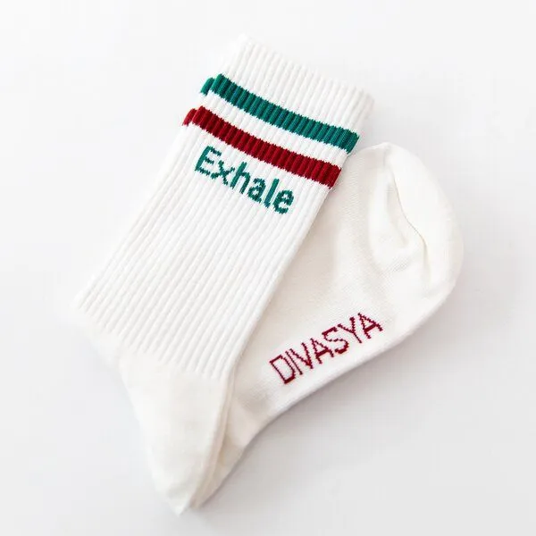 Divasya Divasya Socken mit Yoga Motiv | Inhale Exhale – Produktbild 4 von 4