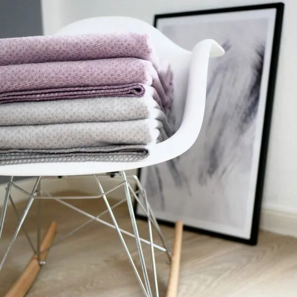 RIEMA Germany RIEMA Germany Kuscheldecke EMMA aus Bio-Baumwolle OEKO-Tex, Lila, – Produktbild 2 von 4
