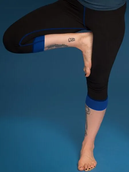 nice to meet me nice to meet me Essential Capri - Yoga Leggings, Blue, – Produktbild 2 von 5