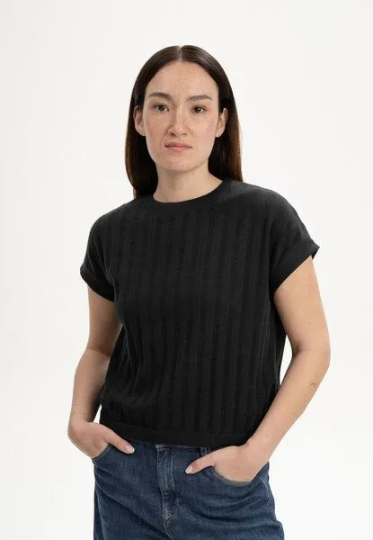 MELA Strukturiertes Strick T-Shirt Style BHARI | von MELA | Fairtrade & GOTS zertifiziert, Schwarz, – Produktbild 1 von 4
