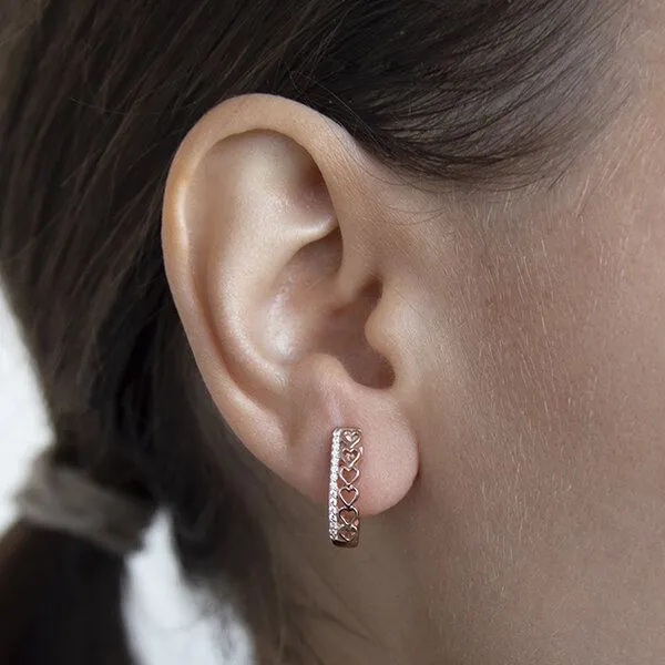 Eppi Eppi Runde Ohrringe mit Lab Grown Diamanten und Herzen Emmalyn, Gold, – Produktbild 4 von 4