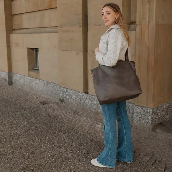 BOWLEANIES TASCHEN BOWLEANIES TASCHEN Mom Bag | Großer Shopper aus Lederfaserstoff mit Reißverschluss, Dunkelgrau, – Produktbild 3 von 4