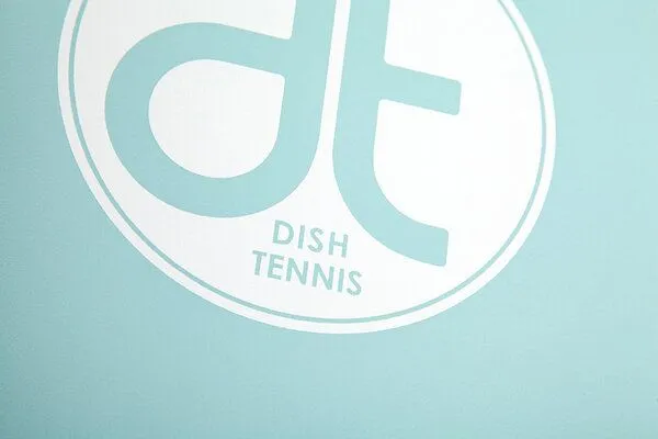 DISH TENNIS DISH TENNIS DAS GLETSCHEREIS türkisfarbene Mobile Mini Tischtennisplatte - MADE IN AUSTRIA – Produktbild 4 von 4