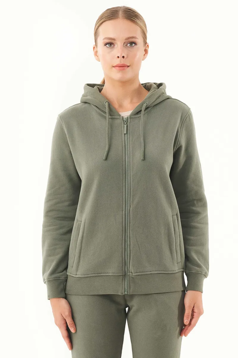 ORGANICATION ORGANICATION Damen vegan Soft Touch Zip Hoodie Oliv, Grün, – Produktbild 2 von 2