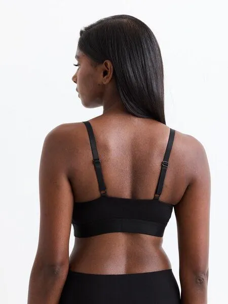 erlich textil erlich textil Casual Cotton Bralette mit herausnehmbaren Pads aus Bio-Baumwolle, made in Europe, Schwarz, – Produktbild 3 von 5
