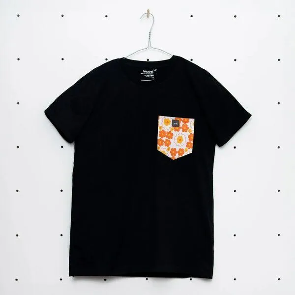soki soki Choose Your Own Pocket T-Shirt aus geretteter Bettwäsche, Schwarz, – Produktbild 1 von 7