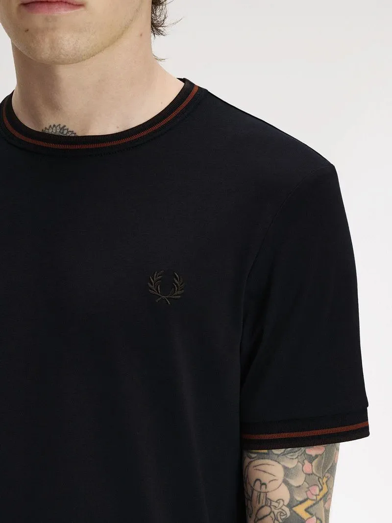 Fred Perry Fred Perry Twin Tipped T-Shirt Navy 75C - Größe XL, Blau, – Produktbild 3 von 5