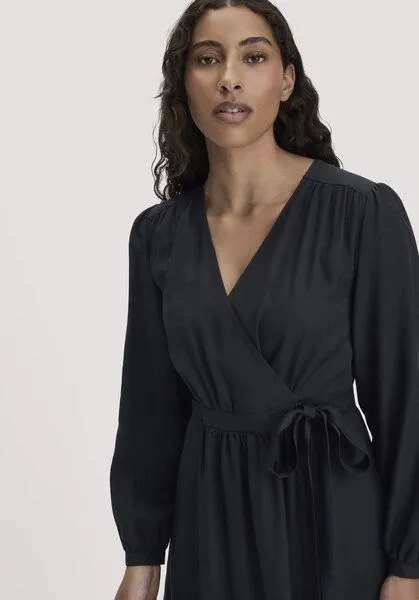 hessnatur hessnatur Kleid Midi Regular aus reiner TENCEL Lyocell, Schwarz, – Produktbild 2 von 4