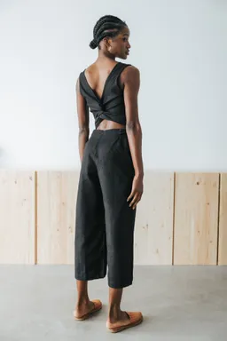 Jyoti - Fair Works Jyoti - Fair Works Damen vegan Jumpsuit Anusha Schwarz – Produktbild 1 von 1