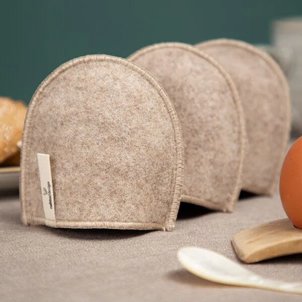 nahtur-design nahtur-design Eierwärmer aus reiner Schurwolle - Flauschloden, Beige, – Produktbild 2 von 5