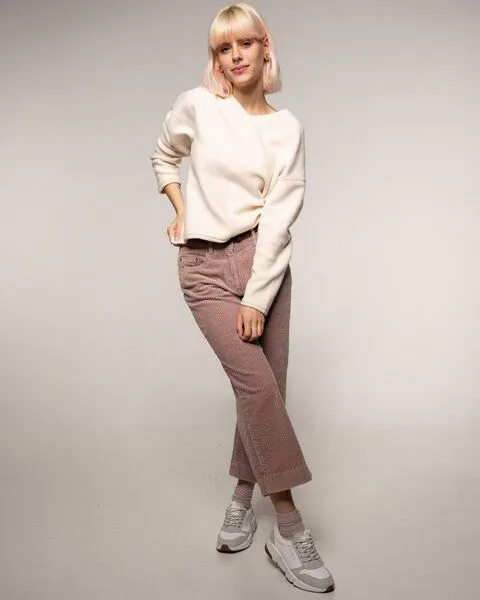 Alma & Lovis Alma & Lovis Kuscheliger Teddy-Sweater aus Organic Cotton | Teddy V-Neck, Auster (beige), – Produktbild 2 von 4