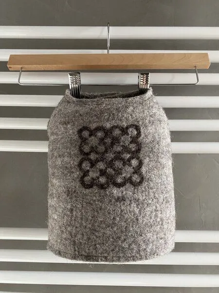 Wooliie Wooliie Handgefertigte Hundeweste aus Schurwolle, Faithful, – Produktbild 1 von 4