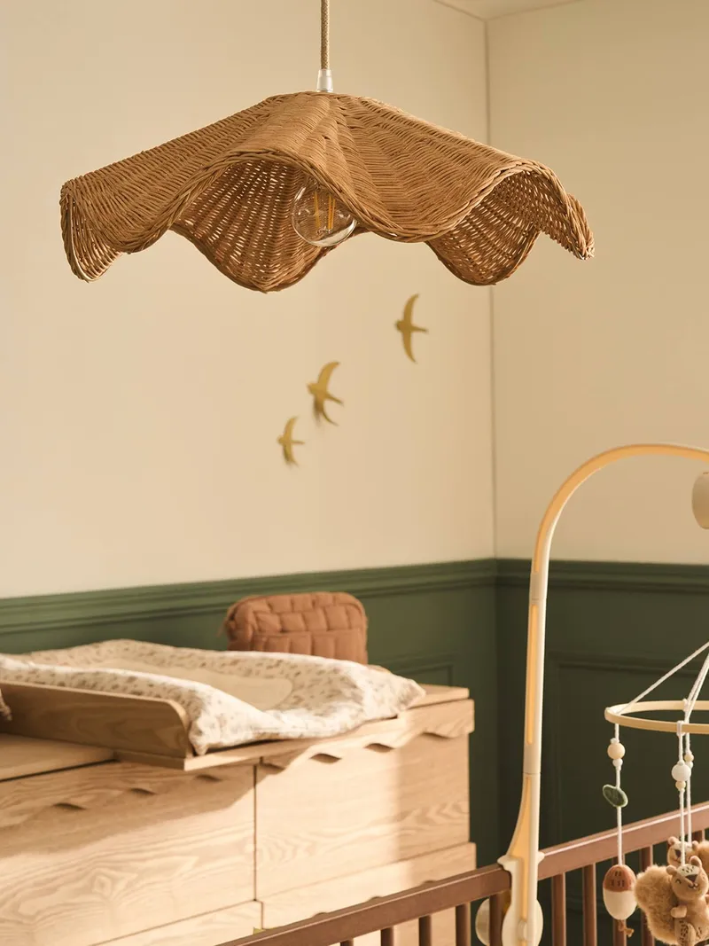 Vertbaudet Rattan-Lampenschirm mit Wellenform Kinderzimmer mokka, Mokka, – Produktbild 1 von 4