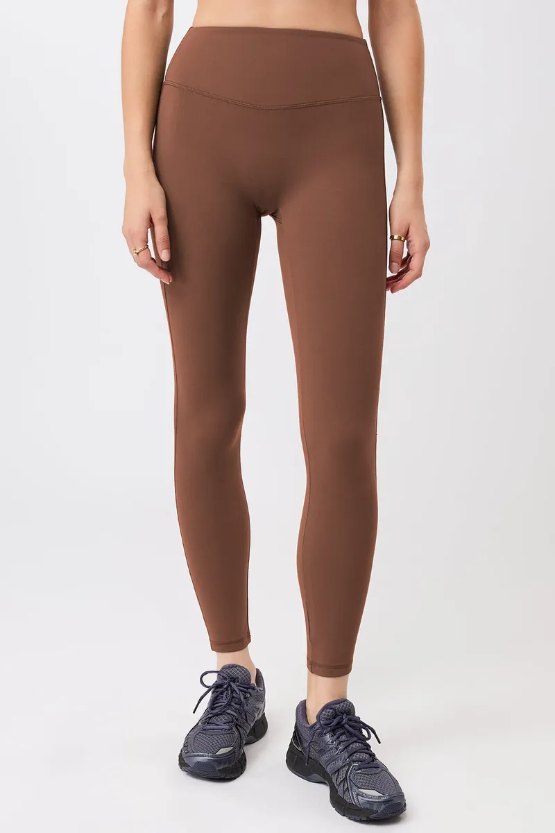 mandala mandala Damen vegan Leggings Sporty Vibe Wilderness In Braun, Braun, – Produktbild 1 von 2