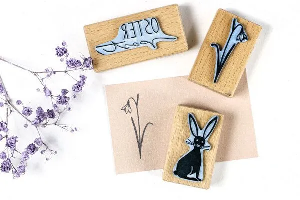 STUDIO KARAMELO STUDIO KARAMELO STEMPEL Schneeglöckchen, Blumenstempel aus Holz – Produktbild 2 von 2