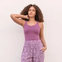 Jaya Jaya MARLENE TENCEL - Damen - Sportlich-feminines Top aus weichem, atmungsaktivem TENCEL Lyocell/Biobaumwoll-Mix mit integriertem Bustier für Yoga, Mauve/rosa, – Produktbild 1 von 1