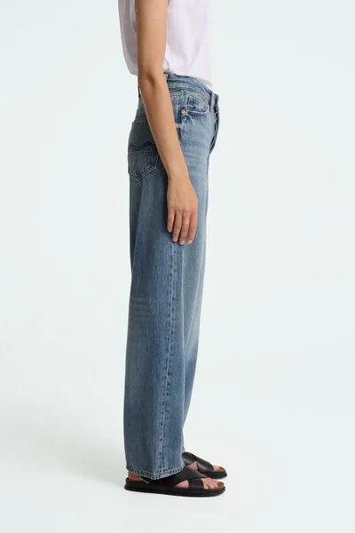 Kings Of Indigo Kings Of Indigo Jeans Malkiel - Loose Fit - Lewisboro Mid Tint – Produktbild 4 von 4