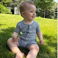OrganicEra Baby Strampler, gestreift 'OrganicEra' aus Bio-Baumwolle, Blau, – Produktbild 1 von 1