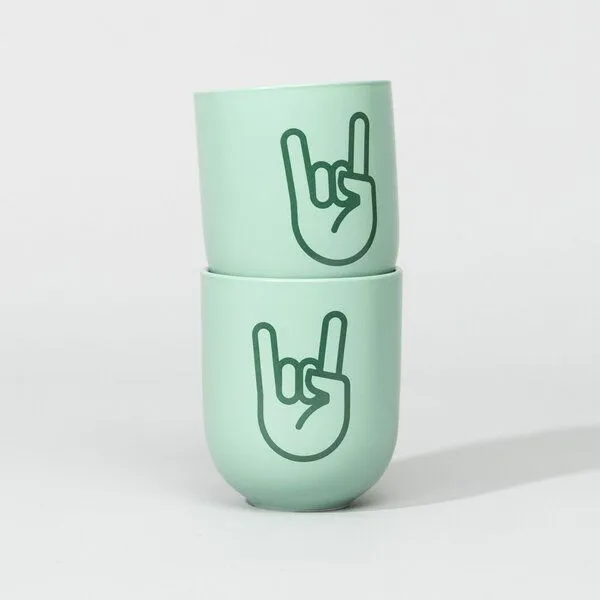 Fyngers Fyngers Handgemachter Becher aus Porzellan - Modell ROCk´n´ROLL - Füllmenge 330ml - Mattlasur, Türkis, – Produktbild 1 von 4