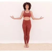 Jaya Jaya GLORIA LEO - Damen - Sportsbra mit Racer-Back aus TENCEL Lyocell/Biobaumwoll-Mix, Olive/grün, – Produktbild 1 von 1