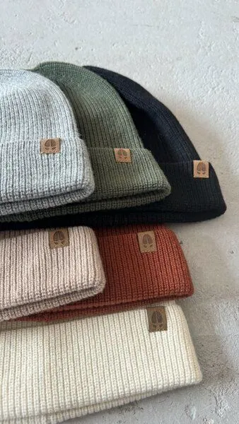Kopyto Kopyto GAZELLE – Leichte, gerippte Mütze aus plüschiger Merinowolle, Grau, – Produktbild 3 von 6