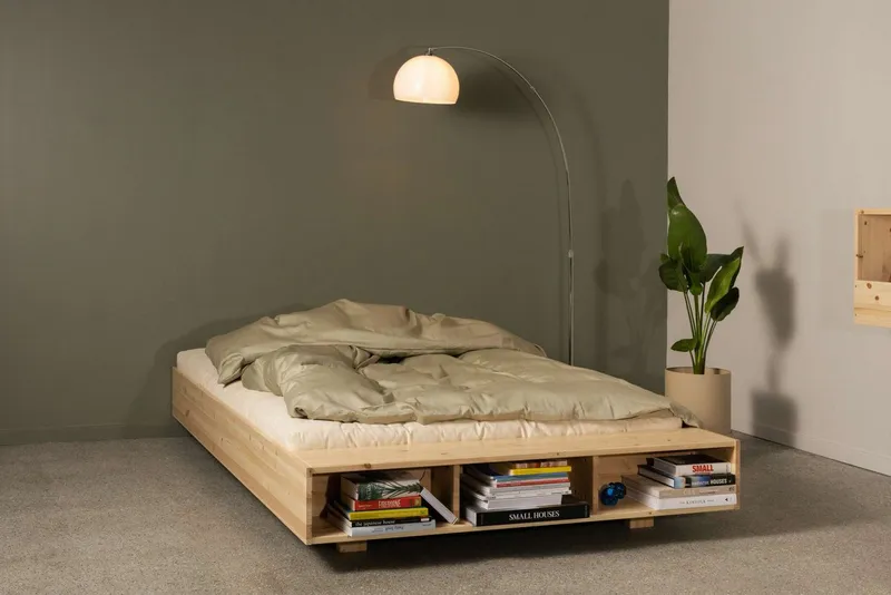 Karup Design Stauraumbett Merge Bed Bettgestell m. integrierter Bank m. Stauraum, mehrere Größen, inkl. Lattenrost, excl. Matratze, FSC®-zertifiziertes Massivholz, Beige, – Produktbild 2 von 7