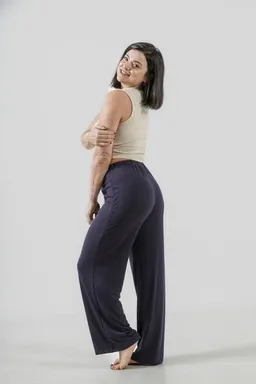 YogiLiebe YogiLiebe Yoga Pant "Mukti" Tencel – Produktbild 1 von 1