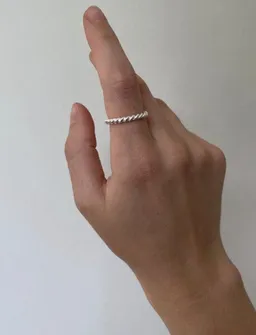 noemvri fashion label noemvri fashion label Swirl Ring – Produktbild 1 von 1