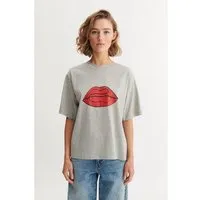 Basic Apparel Basic Apparel T-Shirt RAJA RED LIP aus Bio-Baumwolle GOTS, Grau grey (melange) red lip, – Produktbild 1 von 1