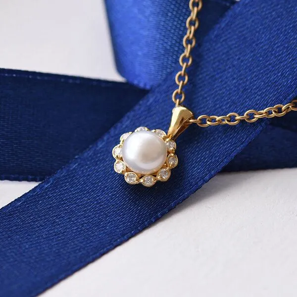 Eppi Eppi Goldene Halo-Halskette mit Perle und Diamanten Maviga, Gold, – Produktbild 1 von 3
